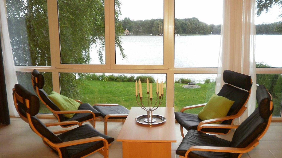 Schwerin Apartment | Ferienwohnung Obergeschoss - Ferienwohnhaus Drei am Zemminsee
