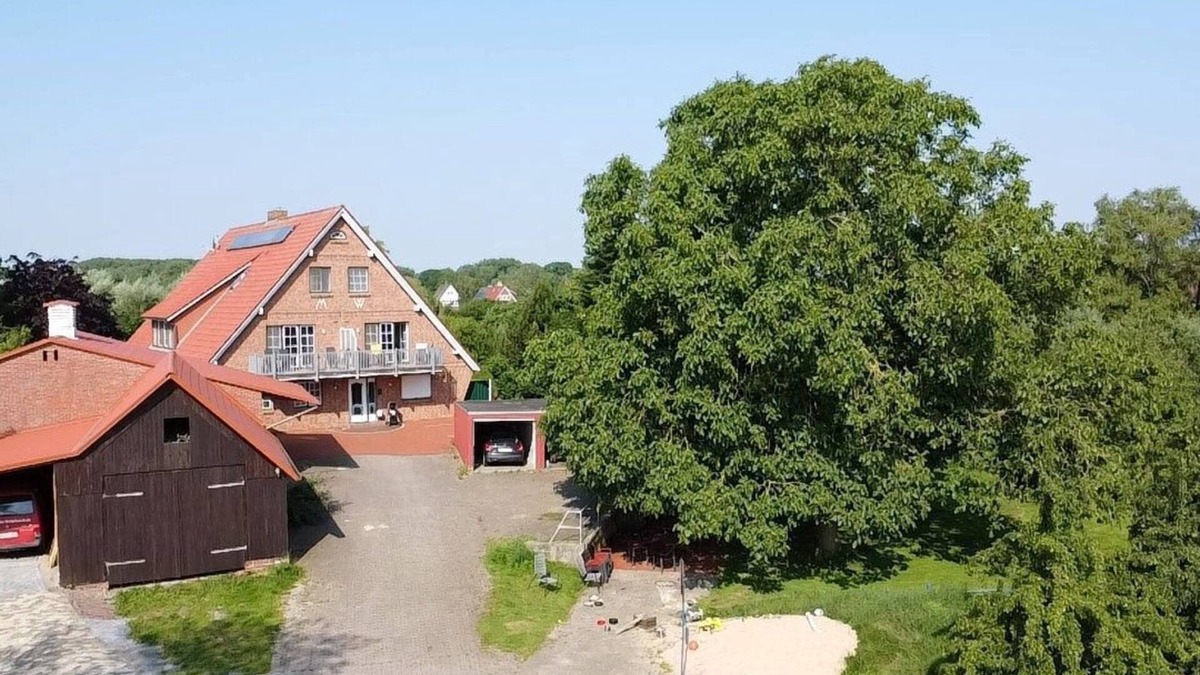 Krautsand Apartment | Ferienwohnung Obsthofblick 2 - Obsthofblick 2