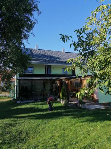 Muehlingen Apartment | Ferienwohnung Renner ca 100 qm