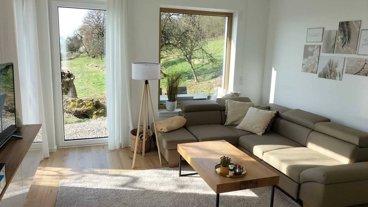 Ebensfeld Apartment | Ferienwohnung Rote Leite, Schöne Fewo mit Moderner Einrichtung in Ruhiger Lage