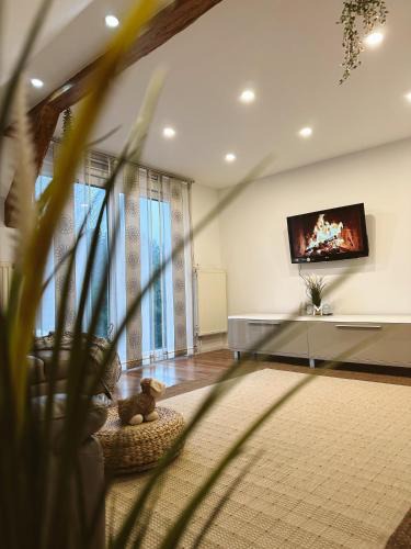 Wolfsbach Apartment | Ferienwohnung Samy Sommeraktion 2025