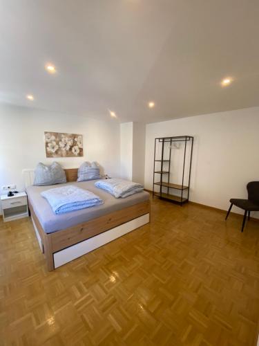 Nordheim a. Main Apartment | Ferienwohnung Scheuring 1 OG links