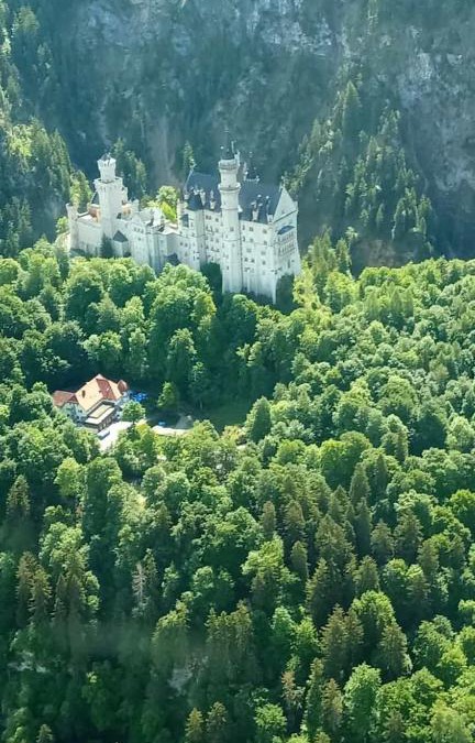Hopfen am See Apartment | Ferienwohnung Schloßblick