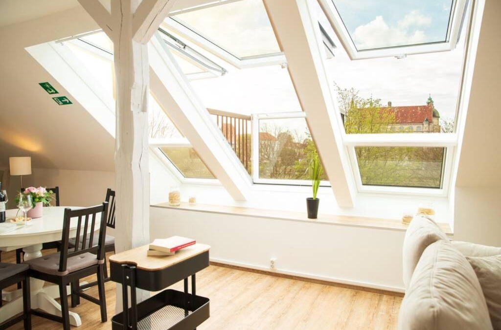 Guestrow Apartment | Ferienwohnung Schlossblick