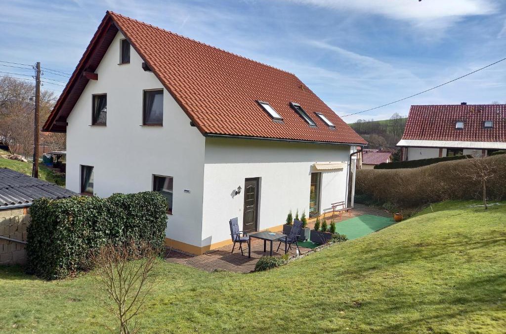 Schmalkalden Apartment | Ferienwohnung Schmalkalden am Radwanderweg