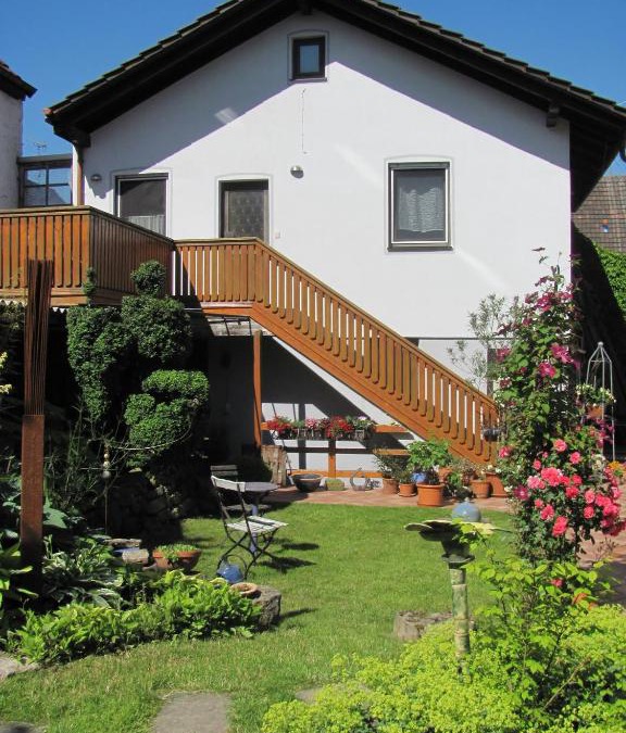 Stetten Apartment | Ferienwohnung Seidenfaden