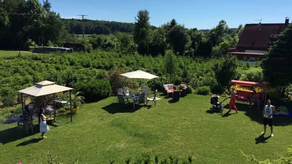 Egloffstein Apartment | Ferienwohnung Tannenblick Franken