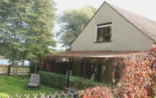 Seddiner See Apartment | Ferienwohnung Tihsies