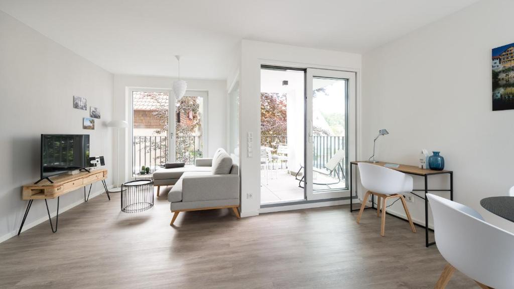 Universitat Apartment | Ferienwohnung Universität