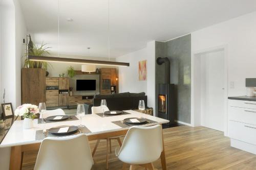 Drolshagen Apartment | Ferienwohnung Viedenz
