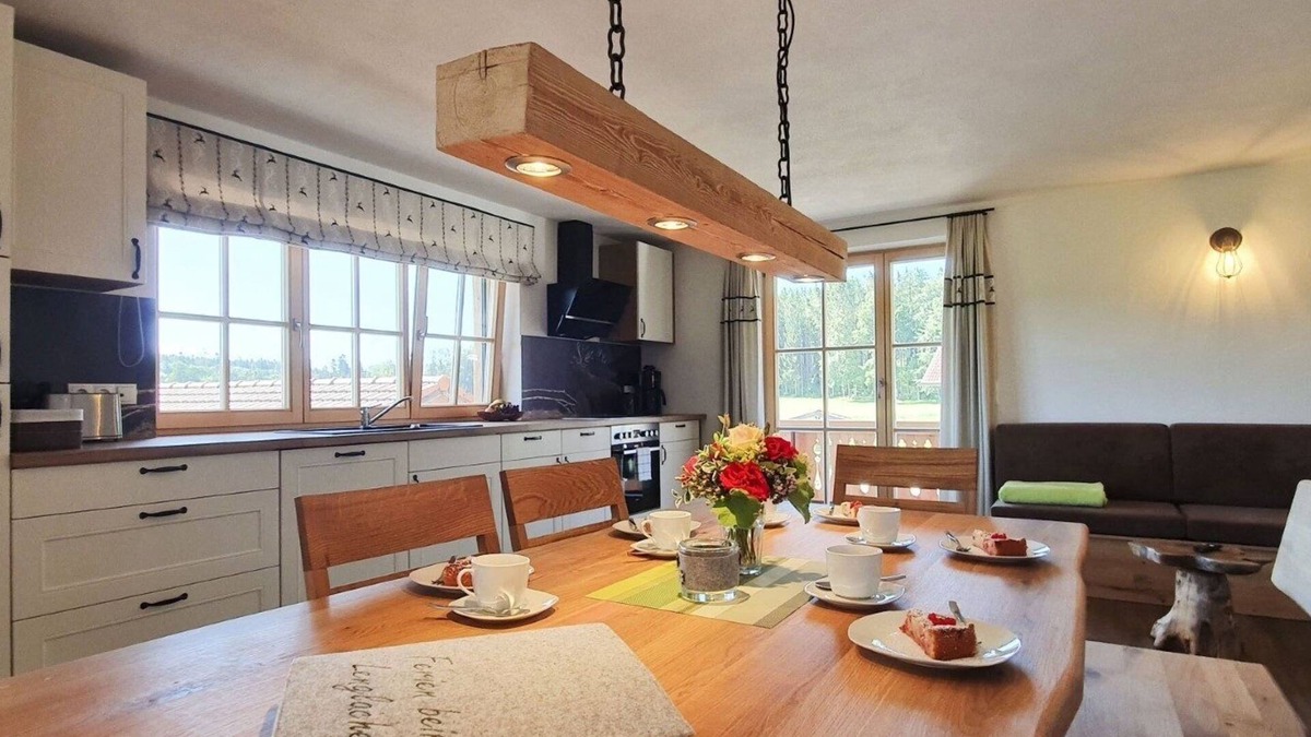 Chieming Apartment | Ferienwohnung Weidblick