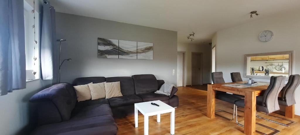 Rederscheid Apartment | Ferienwohnung Windhagen