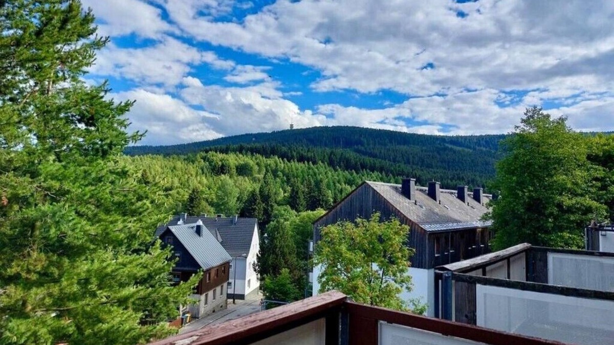 Hermannsdorf Apartment | Ferienwohnungen Glitzerhirsch