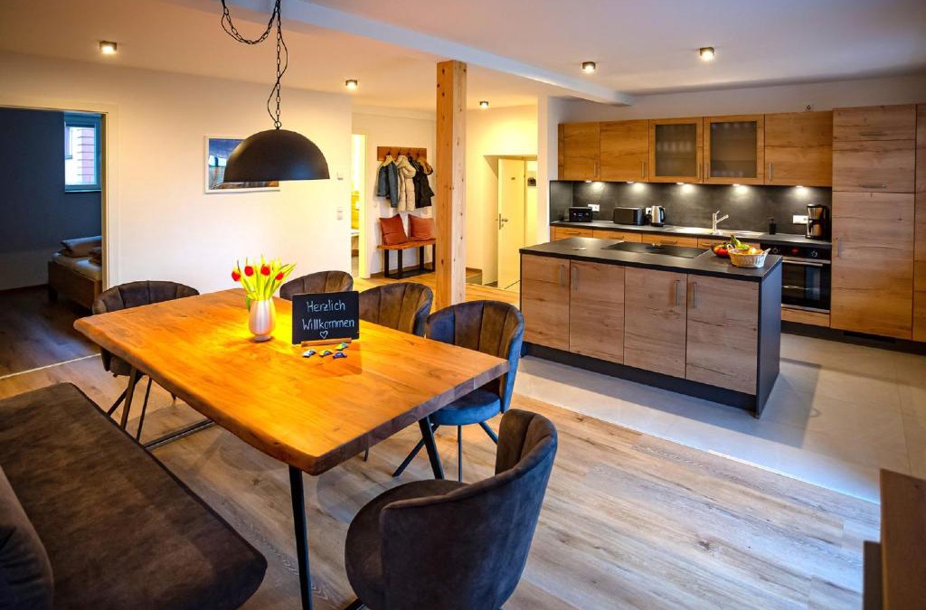 Freudenberg Apartment | Ferienwohnungen - Gutshof Dürrhof
