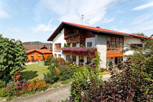 Tittling Apartment | Ferienwohnungen Krenn