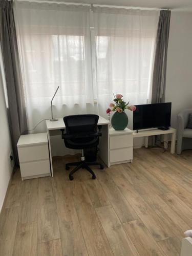 Neckartenzlingen Apartment | Ferienwohnungen Lamisto am Waldesrand
