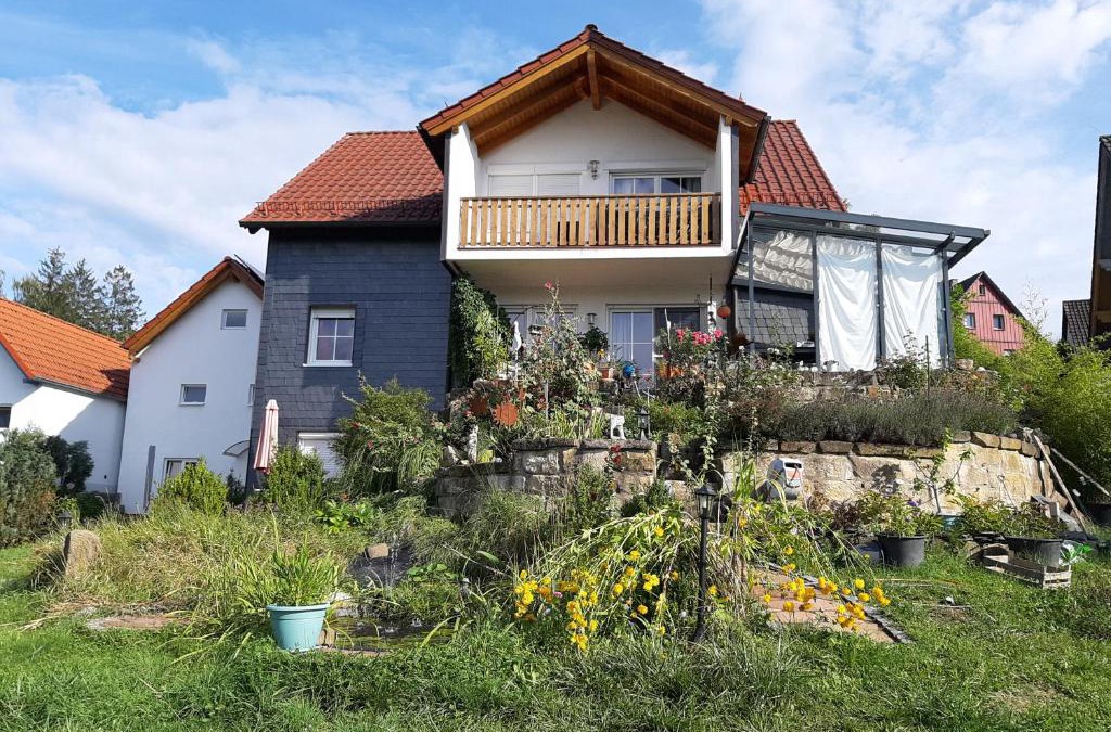 Grossheirath Apartment | Ferienwohnungen Leffer