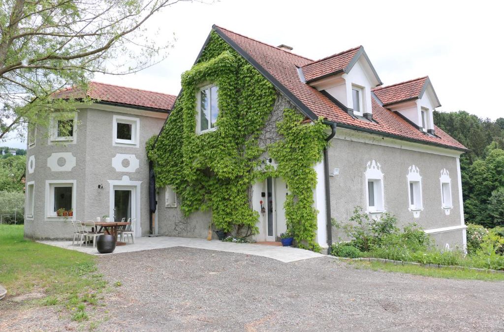 Feldbach Apartment | Ferienwohnungen Tinymoon