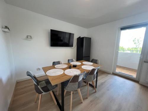 Hof Apartment | Ferienwohnungen Yanev- Hof