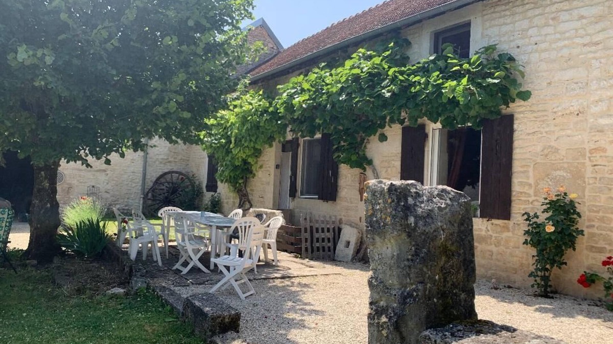 Chemin-d'Aisey Other | Ferme Familiale Dans UN Village Bourguignon 12 pl