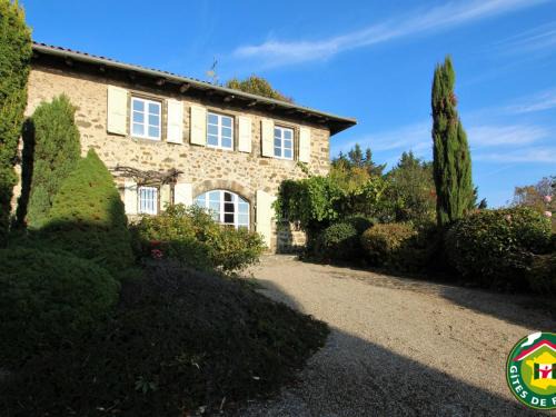 Polignac House | Ferme XVIe siècle rénovée avec jardin clos et WiFi - FR-1-582-119