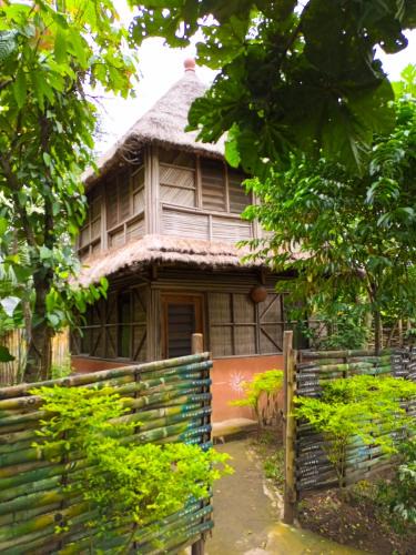 Assoli House | Ferme Yaka YALE