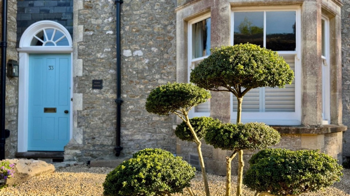 Evershot House | Fern House sleeps 4 guests in 2 bedrooms