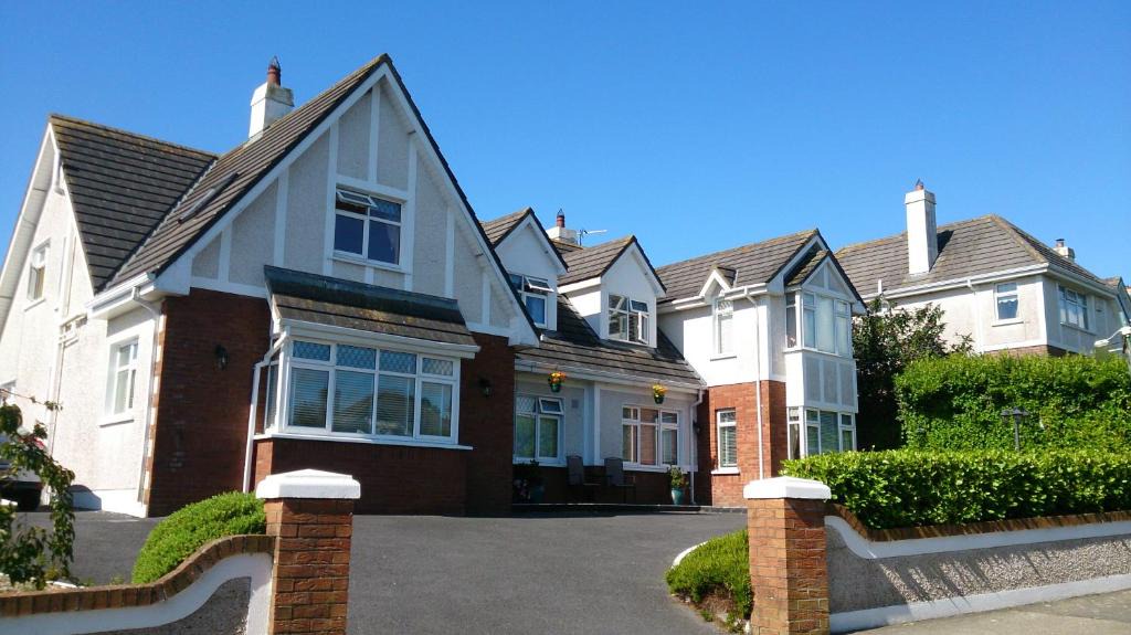 Tramore Bed & Breakfast | Fernhill House Tramore B&B