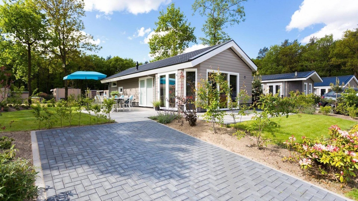 Beekbergen-West Ski Chalet | ✓ Ferox XL at Recreatiepark Beekbergen ✓ Holiday home for 5 persons ✓ Located in Beekbergen (Gelderland) ✓ Holiday park on the Veluwe ✓ Book directly through the park