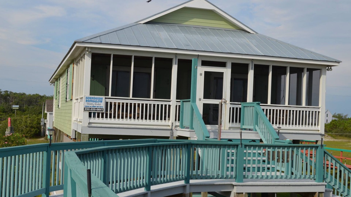 Cedar Island House | Ferry View-Beachfront Property on Pamlico Sound