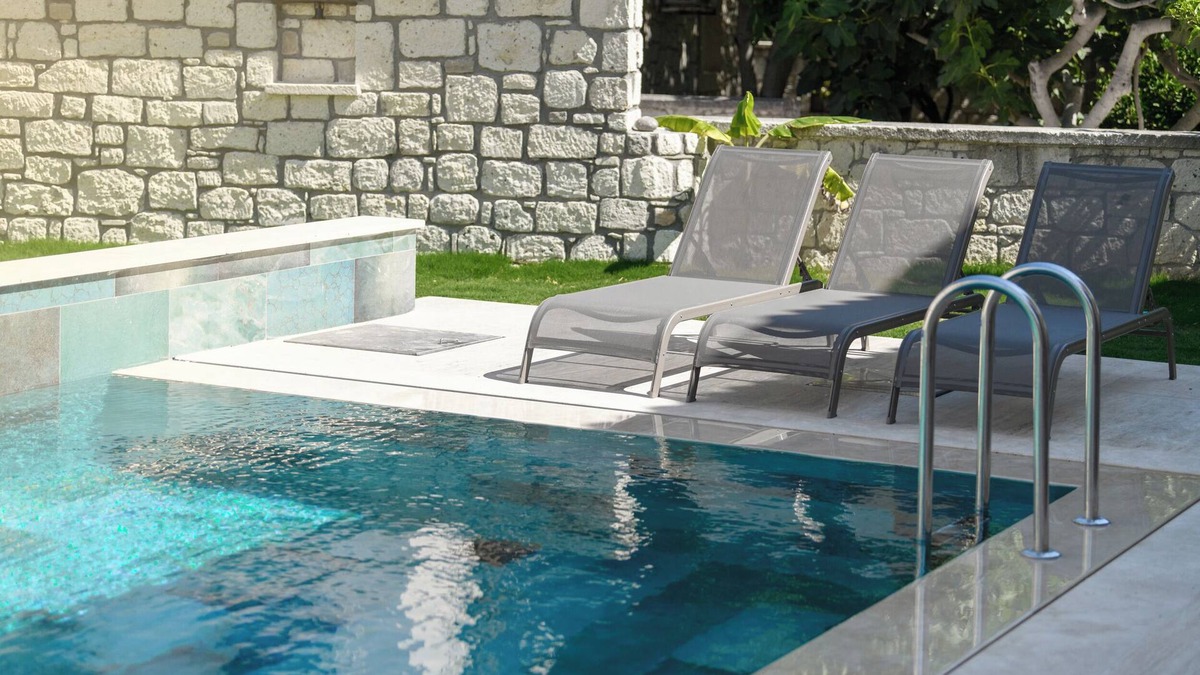 Cesme Hotel | Fethi Baba Konağı