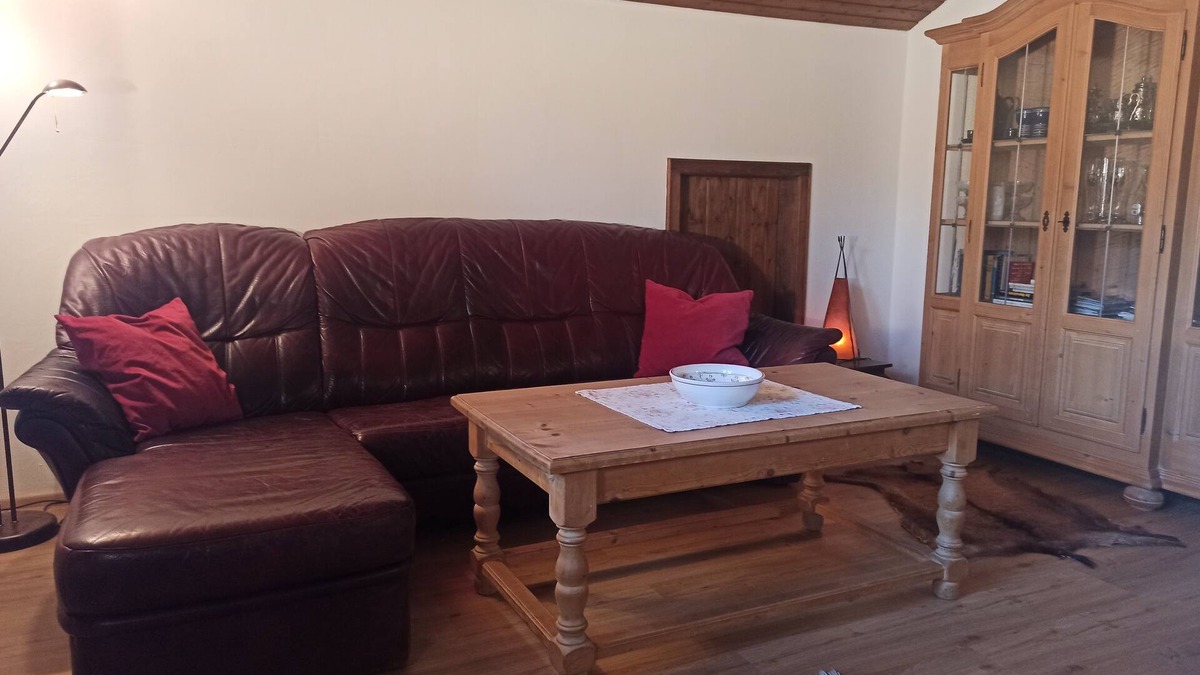 Marquartstein Apartment | Fewo am Glückswegerl für 1-2 Personen, 62 qm, Wohnzimmr, Schlafzimmer, Küche, Bad, Wlan
