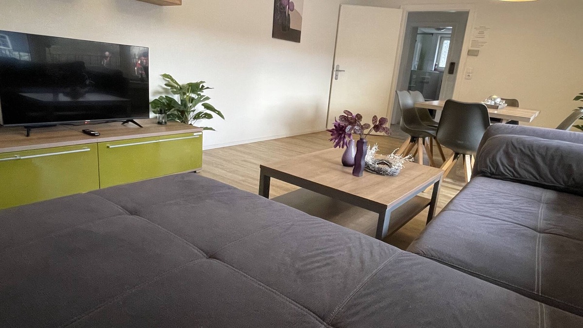 Usseln Apartment | Fewo Am Park - modern and bright apartment centrally located