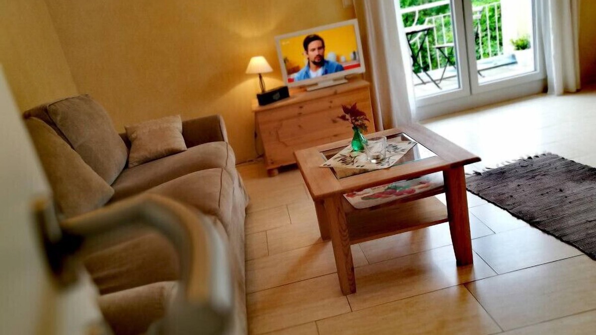 Gengenbach Apartment | FeWo Cannobio, 50qm, 1 Schlafzimmer, max. 4 Pers., WLAN, Parken, Wasch- & Geschirrspülmaschine, Balkon