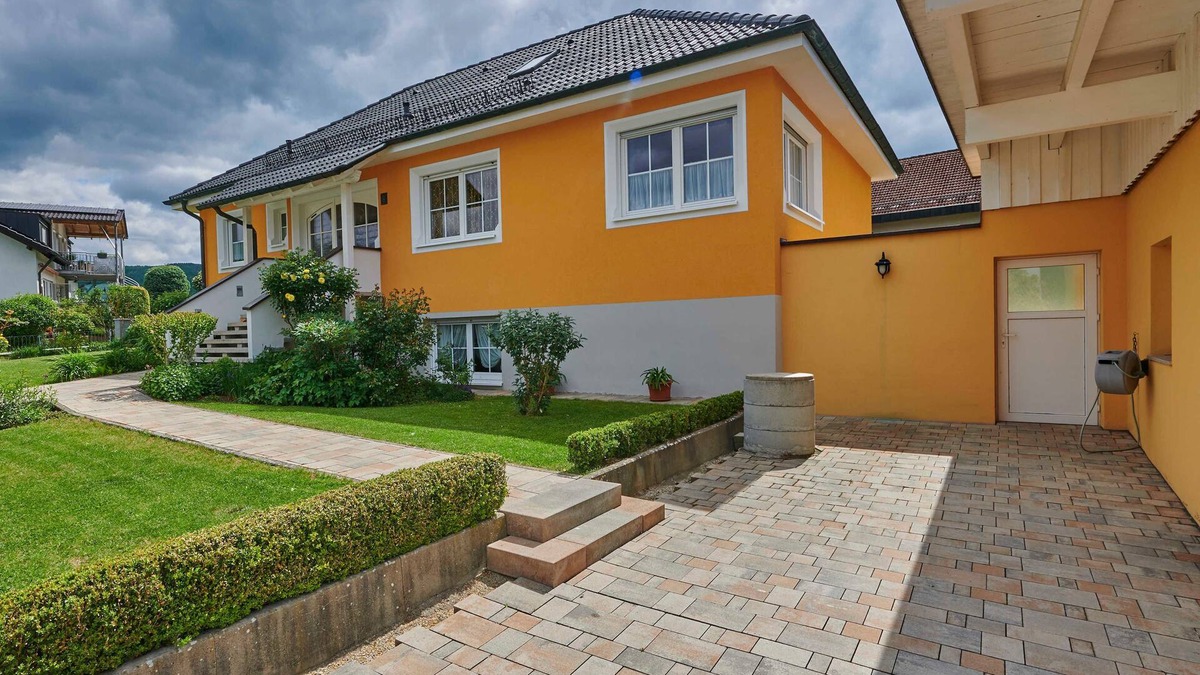 Strullendorf Apartment | FEWO Geisbergblick