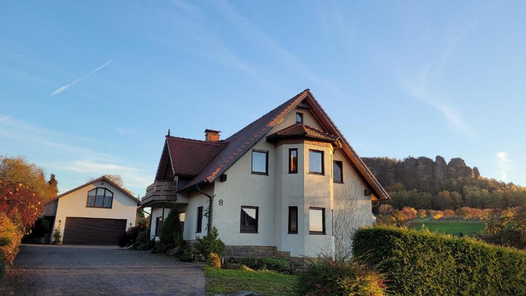 Pfaffendorf Apartment | Fewo Kretschmann