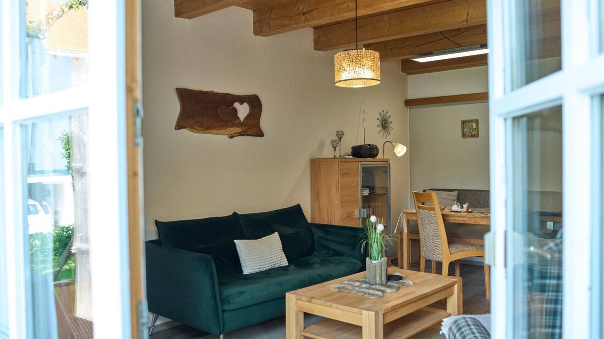 Silberberg Apartment | FeWo Kronberg | Sehr gepflegte FeWo für 2-3 Personen mit Terrasse