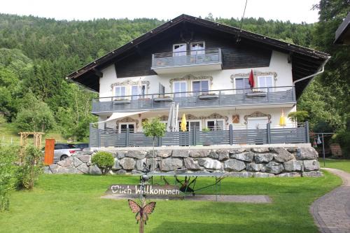 Ossiach Apartment | FeWo Leeb
