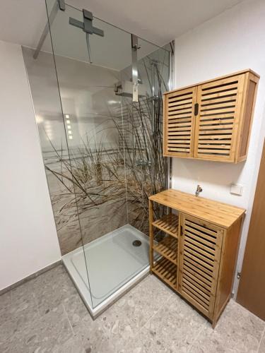 Dornstadt Apartment | FeWo meisteroffice im Sackgässle, ebenerdige ELW 50qm, Terrasse, vollwertige Küche, Nähe Ulm