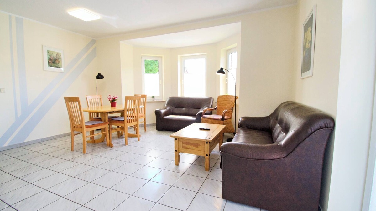 Norddeich Apartment | Fewo Regina II in Zentraler Lage von Norddeich