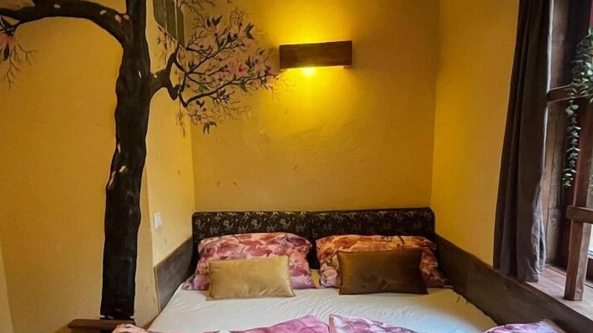 Leiningen Apartment | Fewo SmallSaigon - apartment/apartment, shower, WC, 1 bedroom