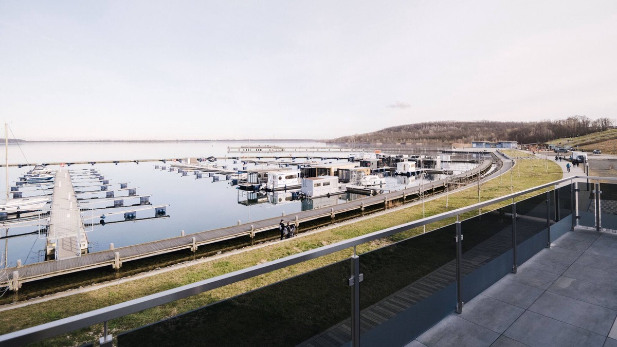 Braunsbedra Apartment | Fewo Steuerbord