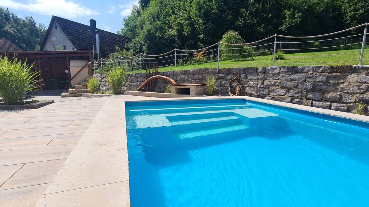 Obertrubach Apartment | FeWo-Trubachtal with pool, playground and archery