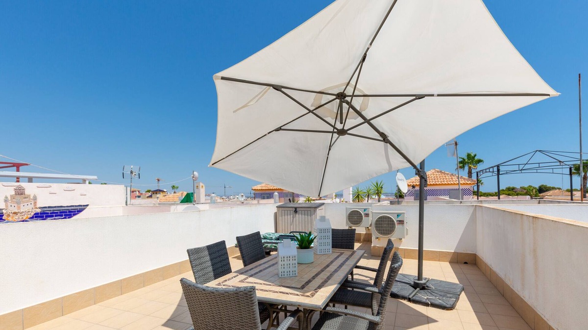 Los Balcones House | Fidalsa Summer Breeze