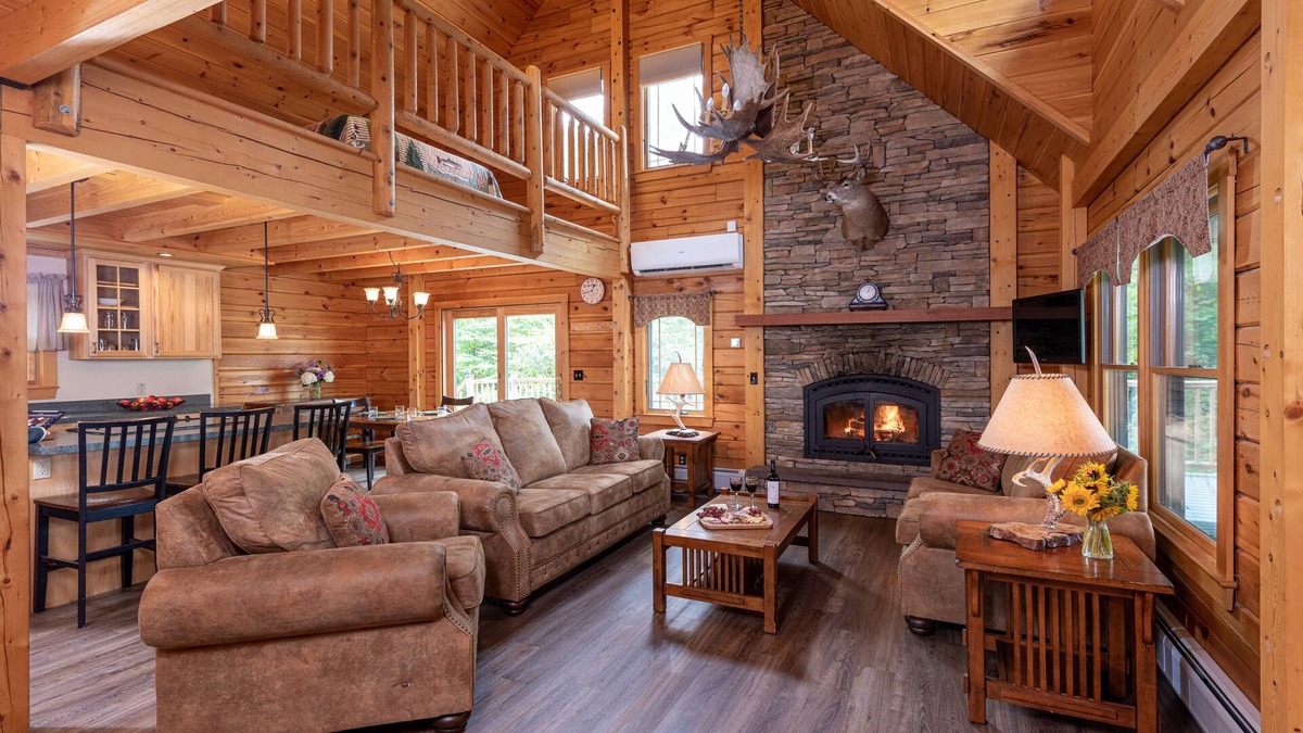 Jeffersonville Cabin | Field and Stream Dream Cabin near Smuggler's Notch