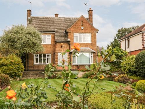 Swanwick House | Field House