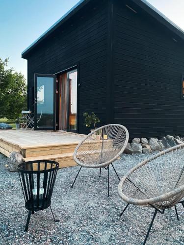 Orebro House | Field View Cabin