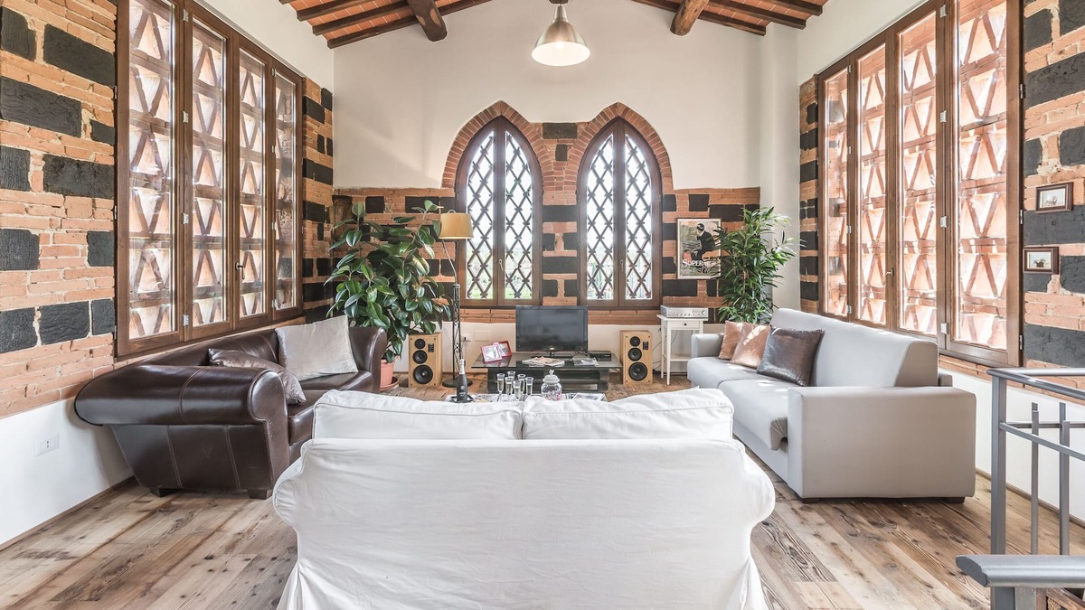 San Giovanni Valdarno Villa | Fienile da Primo - stunning Tuscan villa with private swimming pool