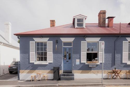 Battery Point House | 'Fifteen' - Heritage Terrace in Battery Point