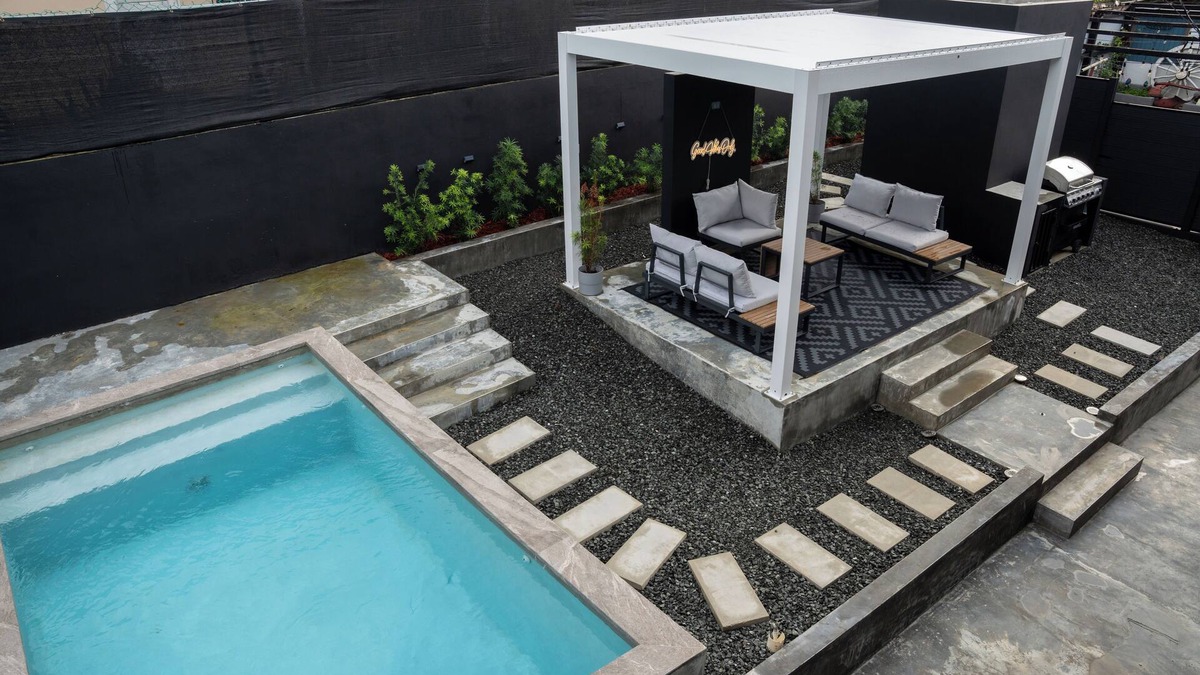 Sabana Llana Norte House | Fifteen - Minute Elegance: new Stylish Home